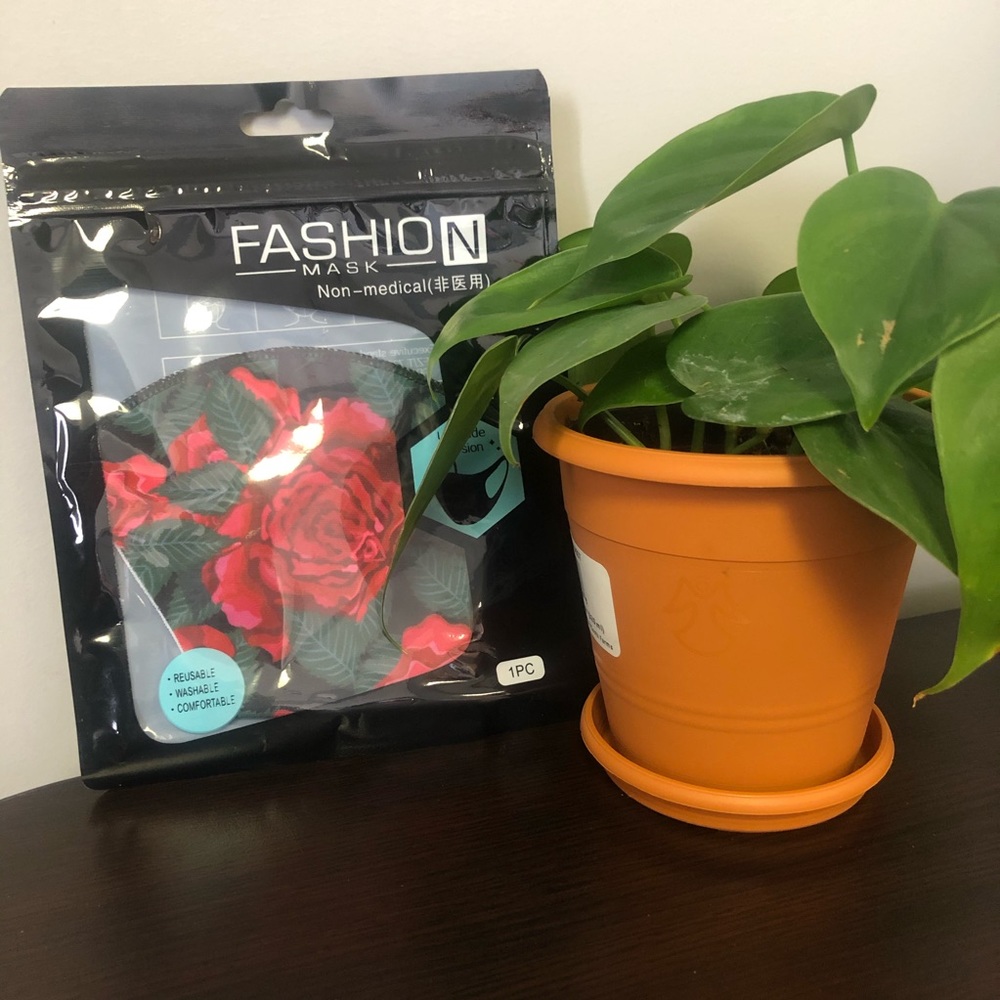 Fashion flower mask.